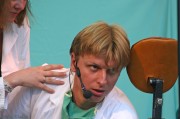 Petr jako MUDr. Svatopluk Novák ve hře Rozpaky zubaře Svatopluka Nováka - r. 2006