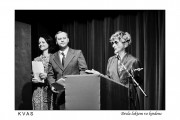 Drcla loktem vo kredenc, 4.3.2012
